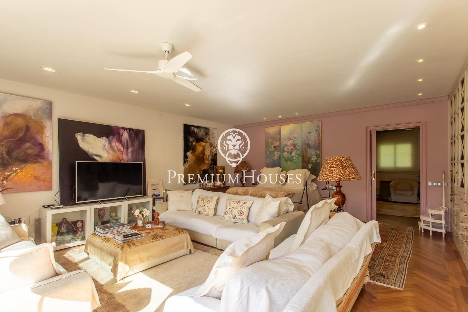 6 soverom Villa til salgs i El Masnou med svømmebasseng garasje - € 1 800 000 (Ref: 9276323)