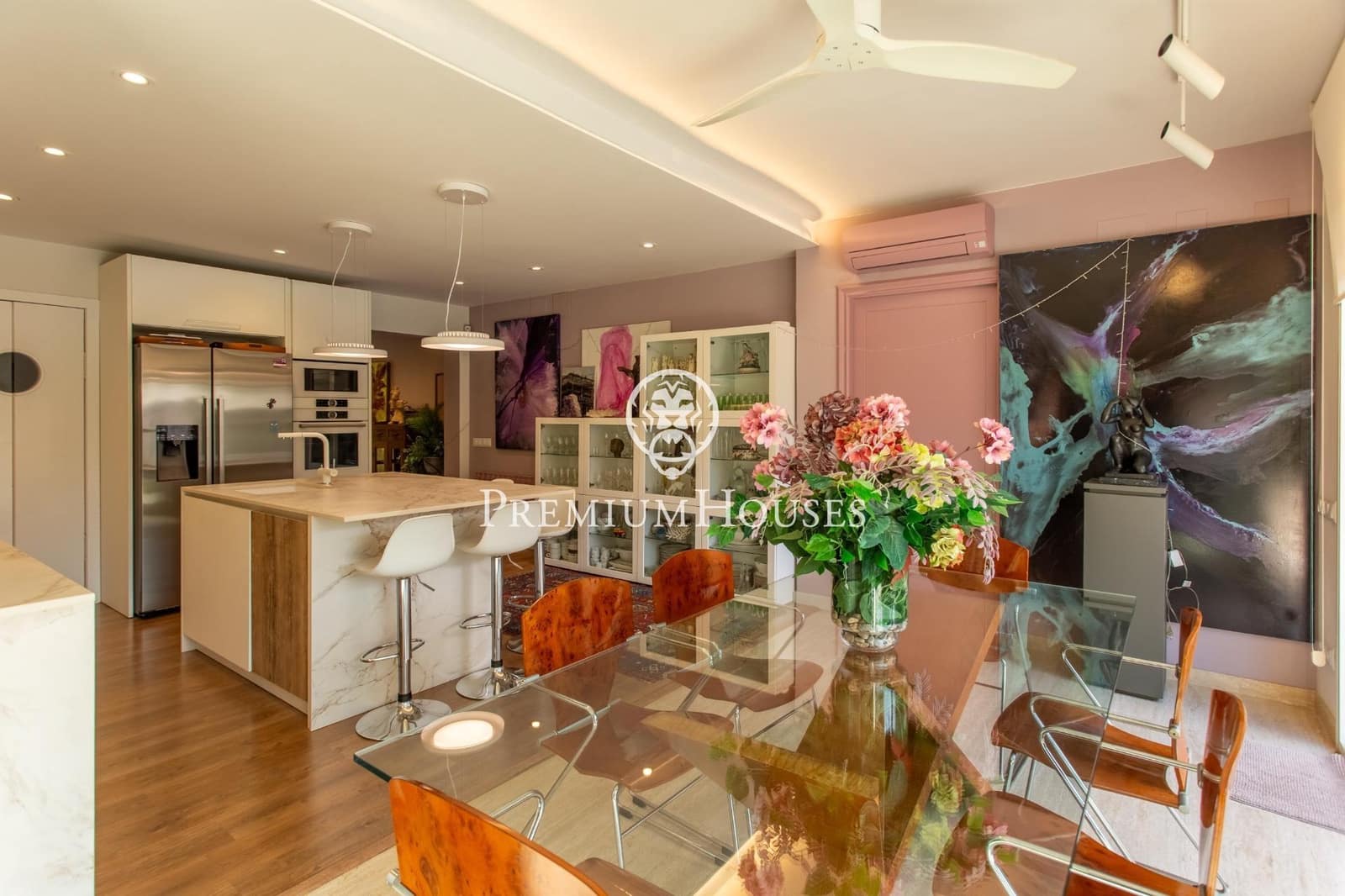 6 soverom Villa til salgs i El Masnou med svømmebasseng garasje - € 1 800 000 (Ref: 9276323)