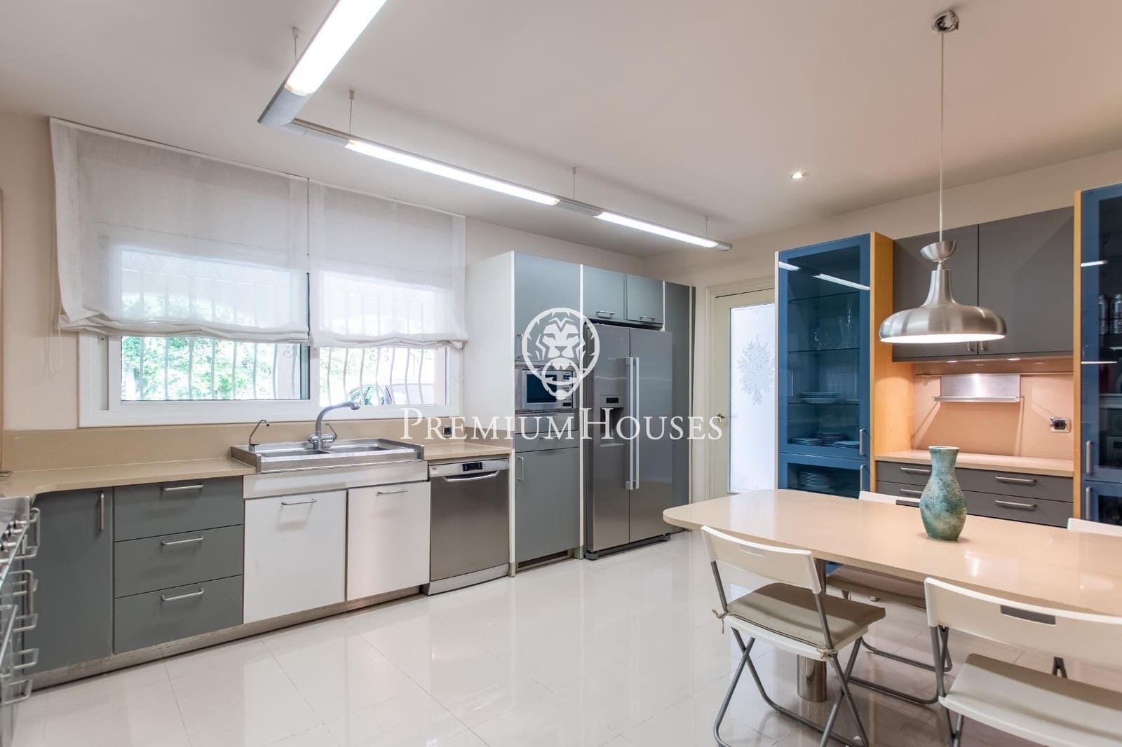 6 soverom Villa til salgs i El Masnou med svømmebasseng garasje - € 1 800 000 (Ref: 9276323)