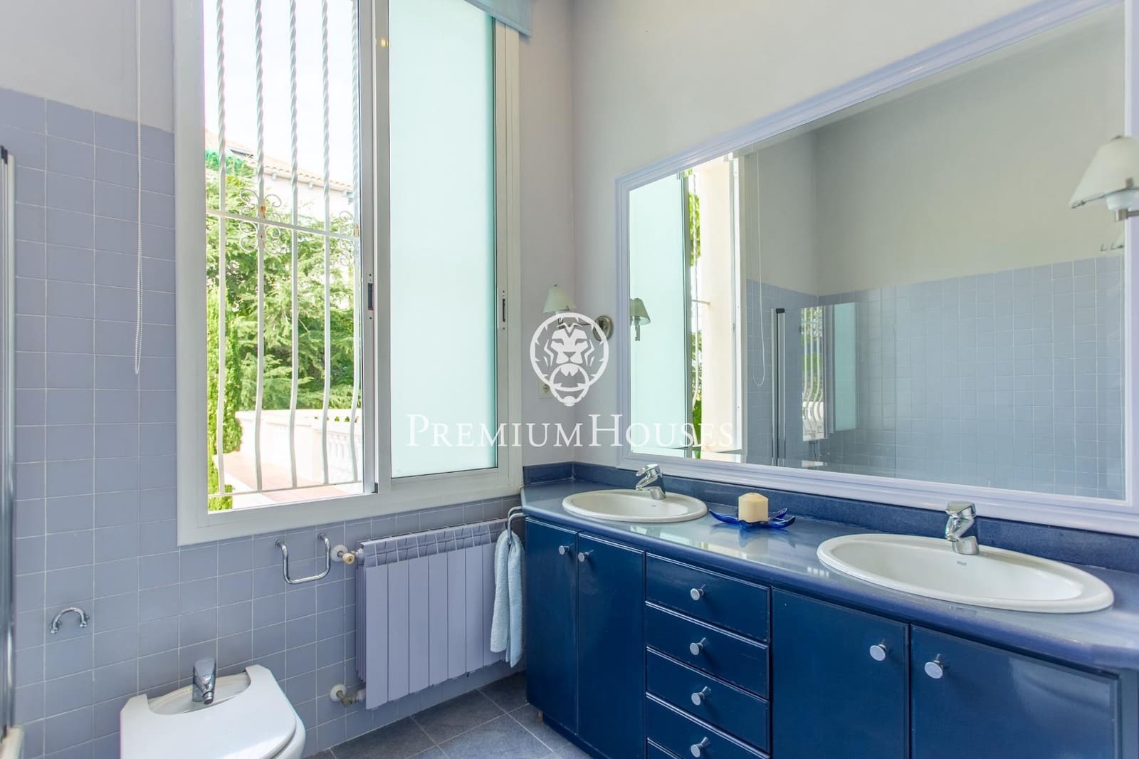 6 quarto Moradia para venda em El Masnou com piscina garagem - 1 800 000 € (Ref: 9276323)