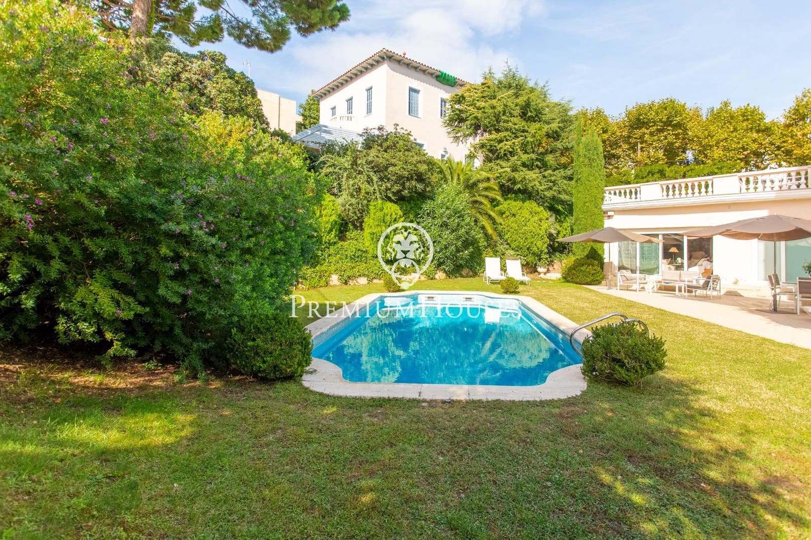 6 quarto Moradia para venda em El Masnou com piscina garagem - 1 800 000 € (Ref: 9276323)