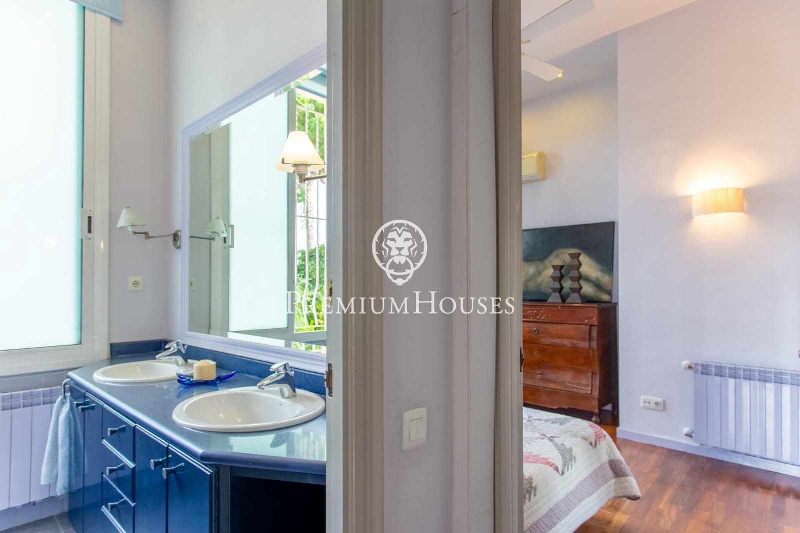 6 bedroom Villa for sale in El Masnou with pool garage - € 1,670,000 (Ref: 9276323)