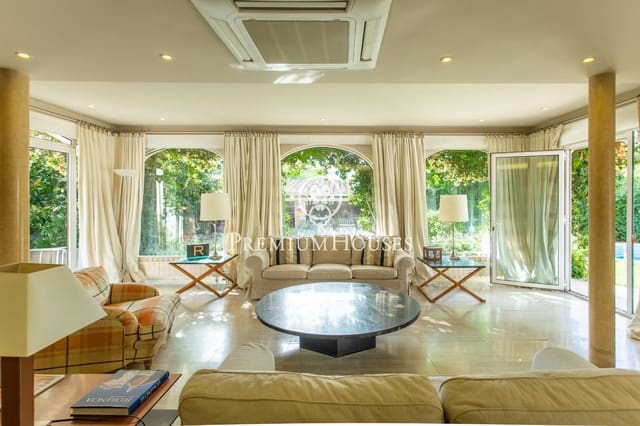 6 Zimmer Villa zu verkaufen in El Masnou mit Pool Garage - 1.670.000 € (Ref: 9276323)