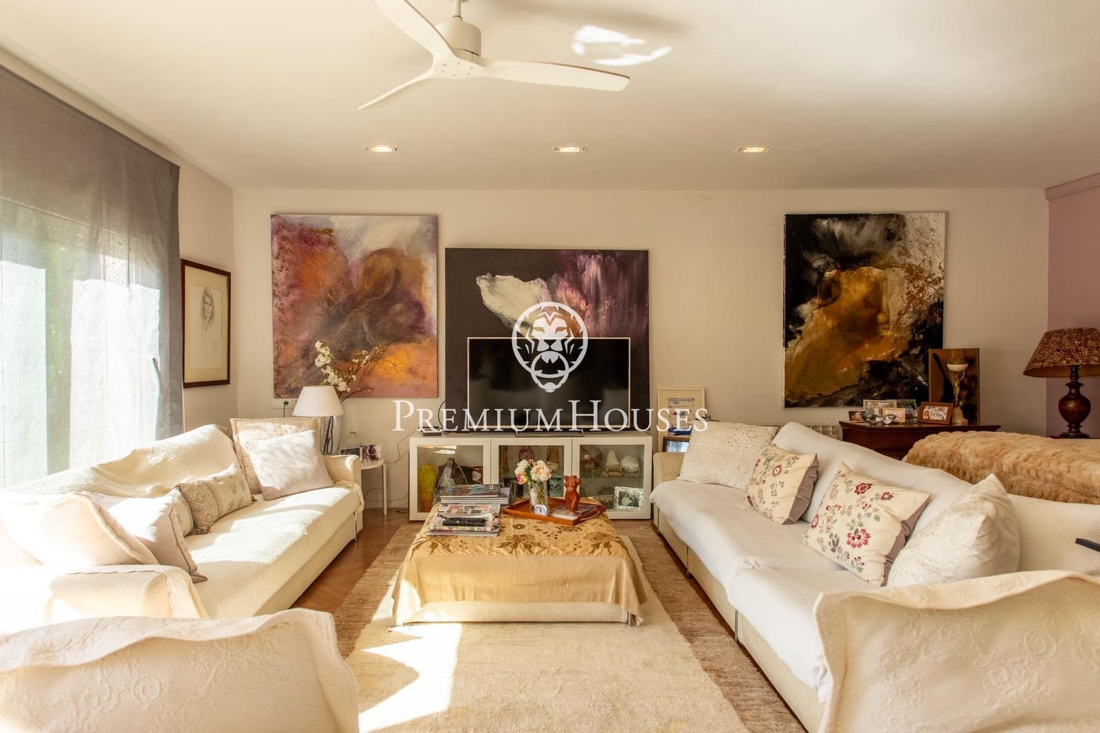 6 bedroom Villa for sale in El Masnou with pool garage - € 1,670,000 (Ref: 9276323)