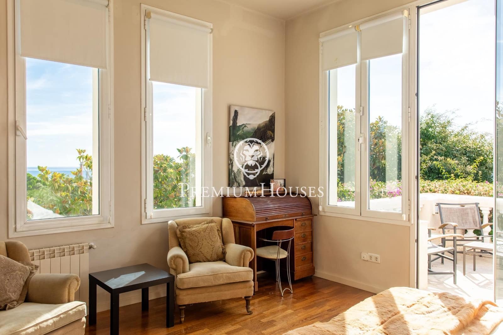 6 bedroom Villa for sale in El Masnou with pool garage - € 1,670,000 (Ref: 9276323)