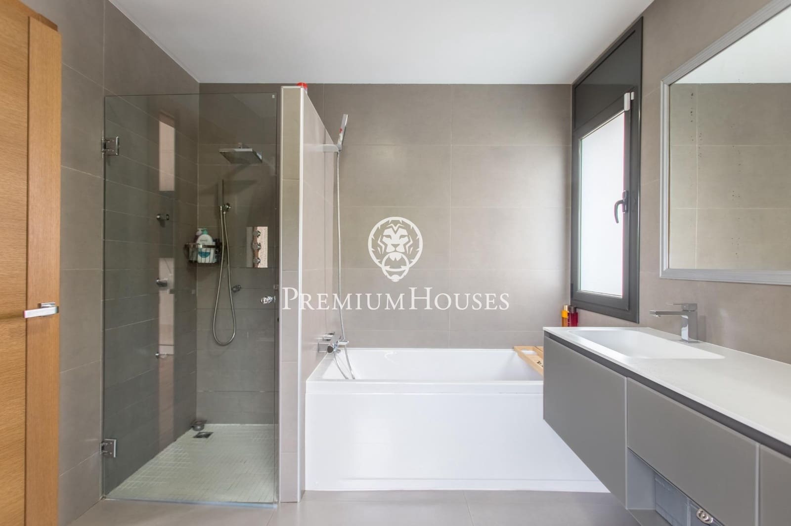 3 chambre Villa/Maison à vendre à Sant Andreu de Llavaneres avec piscine - 1 150 000 € (Ref: 9294378)