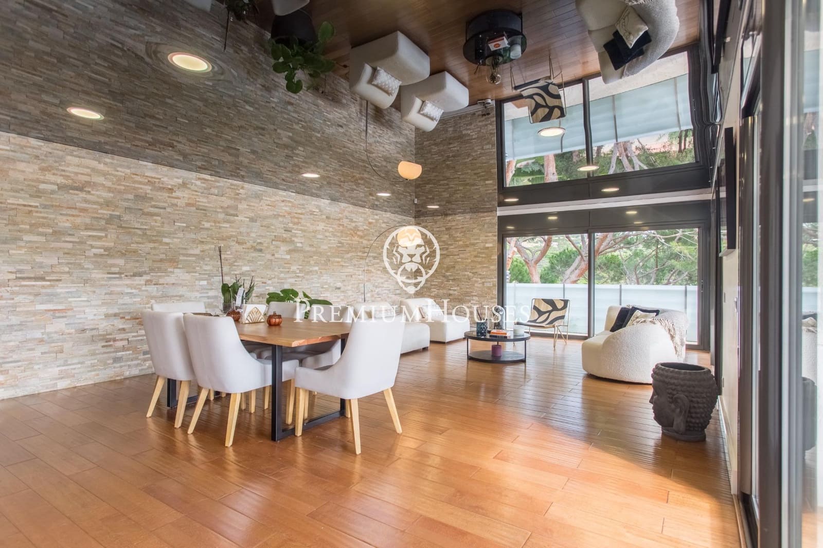 3 chambre Villa/Maison à vendre à Sant Andreu de Llavaneres avec piscine - 1 150 000 € (Ref: 9294378)