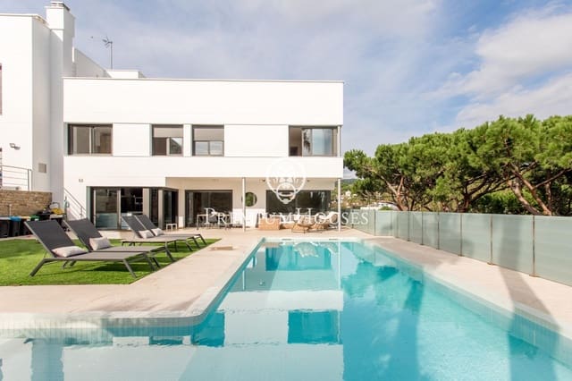 3 soverom Villa til salgs i Sant Andreu de Llavaneres med svømmebasseng - € 1 150 000 (Ref: 9294378)