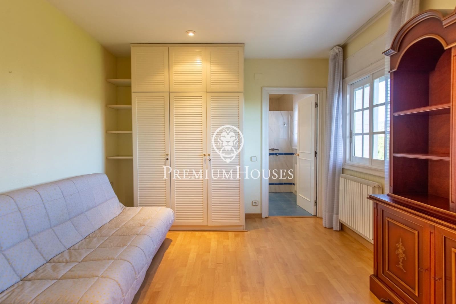 5 soverom Villa til salgs i El Masnou med svømmebasseng garasje - € 2 150 000 (Ref: 9301041)