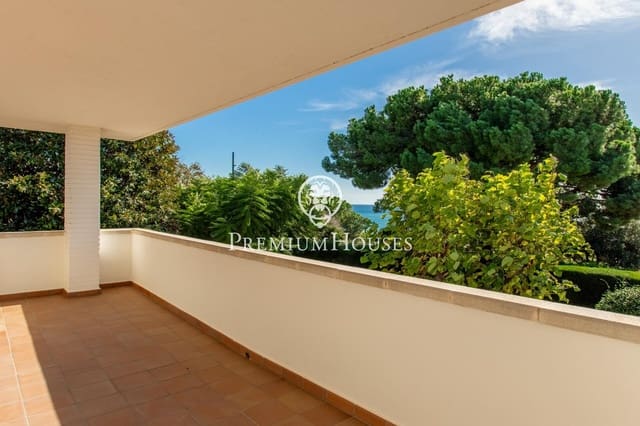 5 soverom Villa til salgs i El Masnou med svømmebasseng garasje - € 2 150 000 (Ref: 9301041)