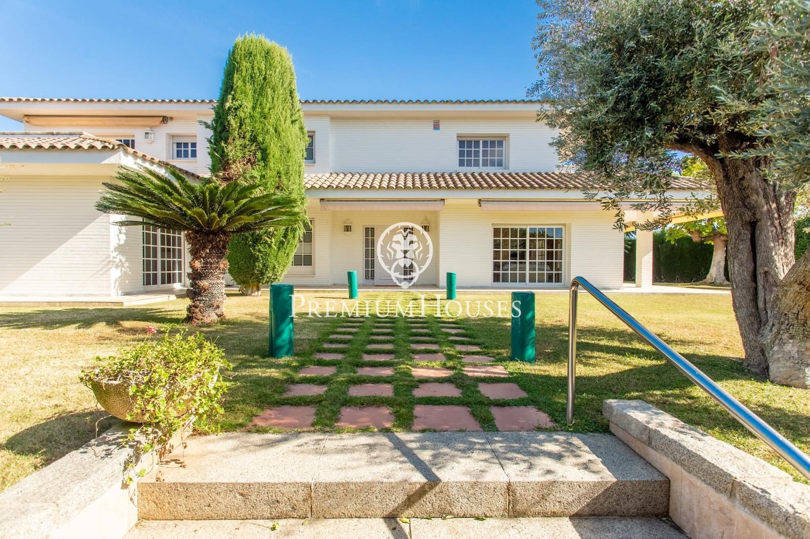 5 soverom Villa til salgs i El Masnou med svømmebasseng garasje - € 2 150 000 (Ref: 9301041)