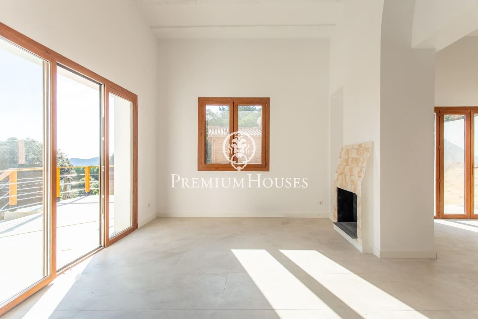 4 sovrum Villa till salu i Tordera med pool garage - 399 000 € (Ref: 9310886)