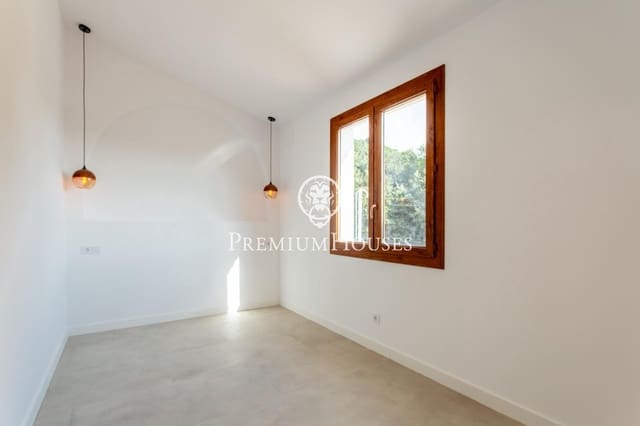 4 bedroom Villa for sale in Tordera with pool garage - € 399,000 (Ref: 9310886)