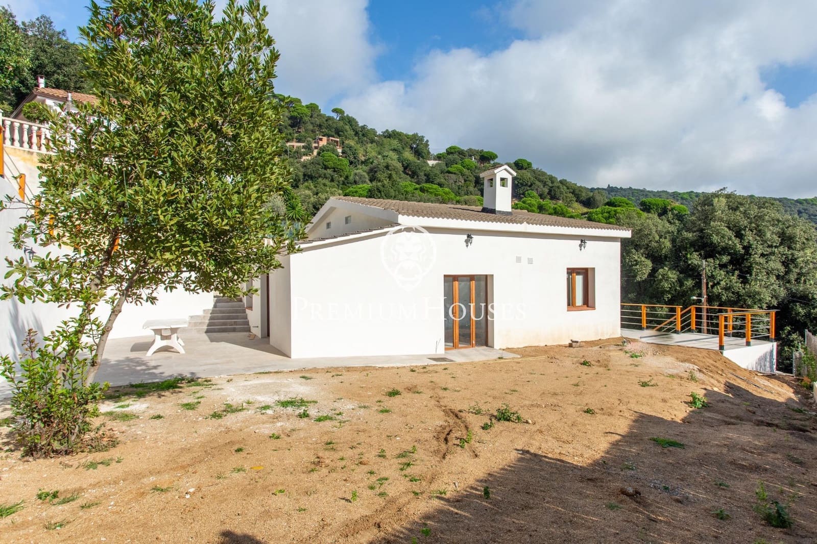 4 sovrum Villa till salu i Tordera med pool garage - 399 000 € (Ref: 9310886)