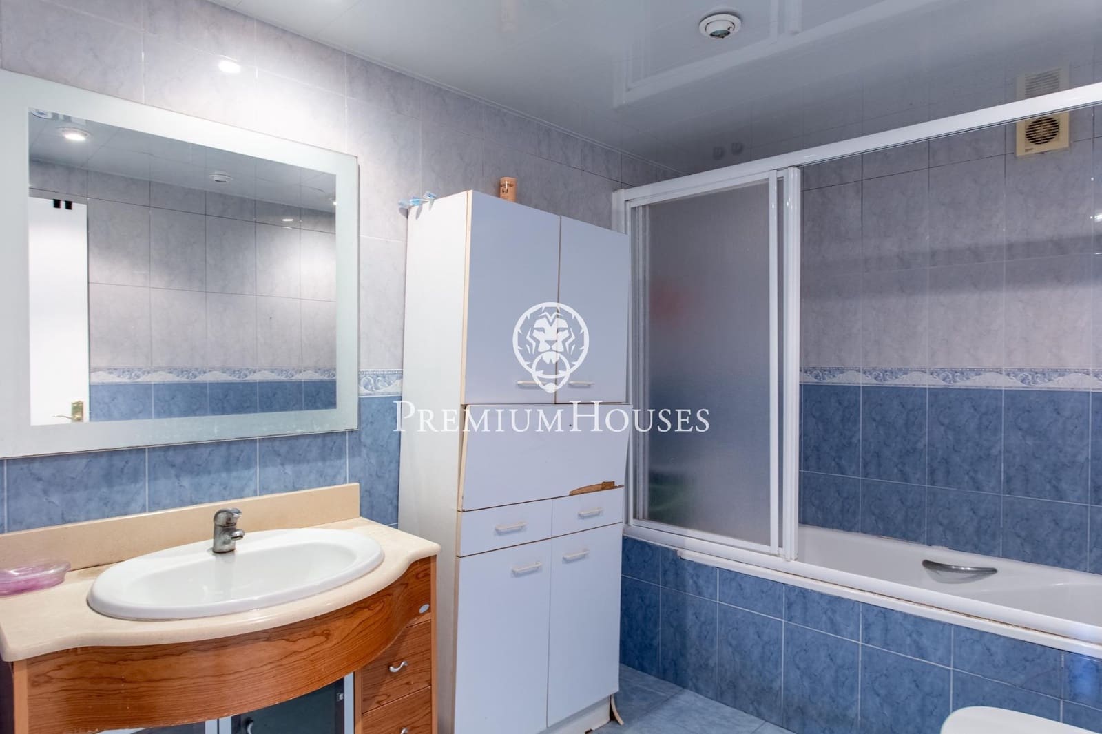 5 slaapkamer Villa te koop in Sant Cebria de Vallalta - € 398.000 (Ref: 9357465)