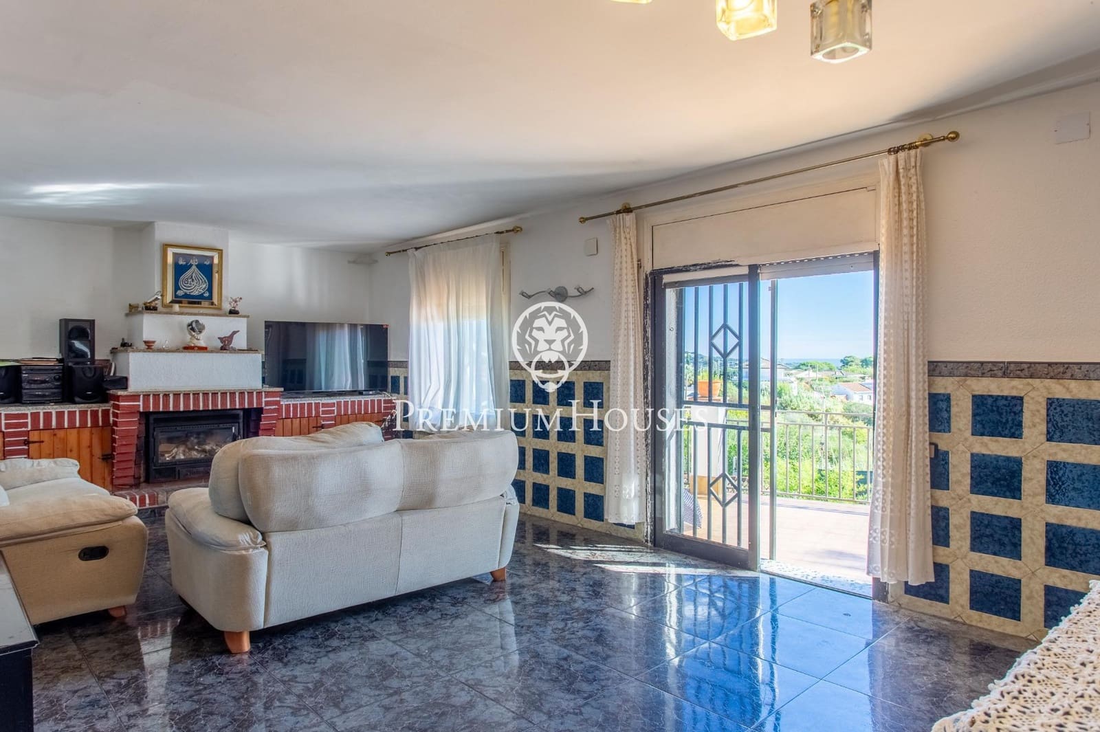 5 slaapkamer Villa te koop in Sant Cebria de Vallalta - € 398.000 (Ref: 9357465)