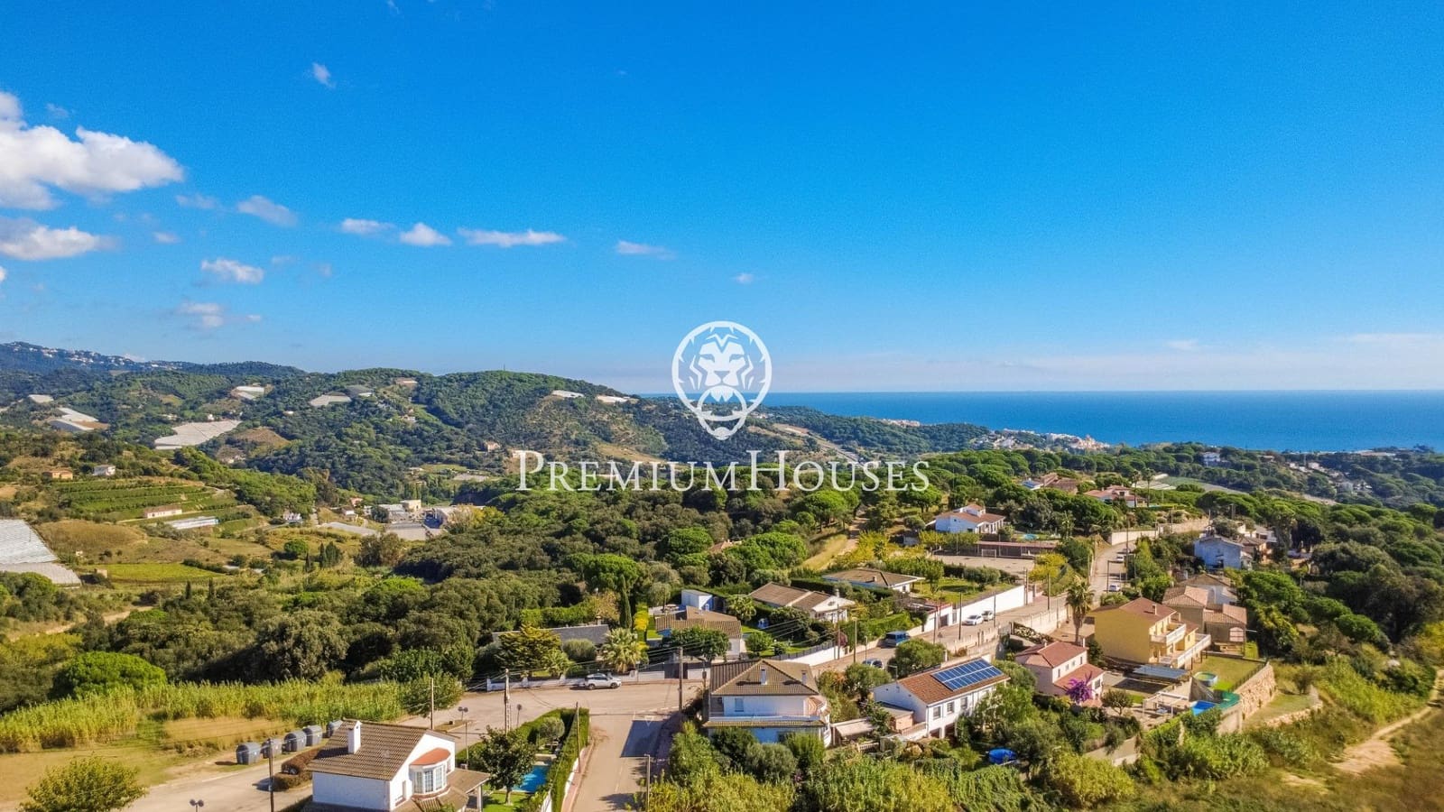 5 slaapkamer Villa te koop in Sant Cebria de Vallalta - € 398.000 (Ref: 9357465)