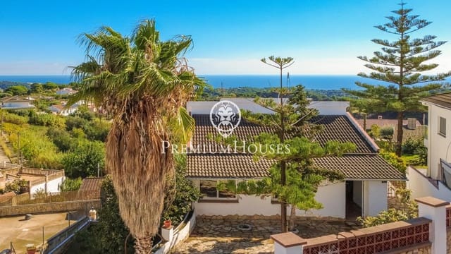 5 slaapkamer Villa te koop in Sant Cebrià de Vallalta - € 398.000 (Ref: 9357465)