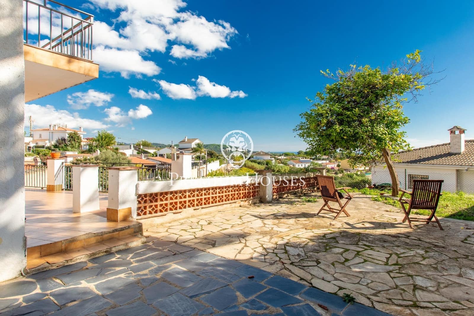 5 slaapkamer Villa te koop in Sant Cebria de Vallalta - € 398.000 (Ref: 9357465)