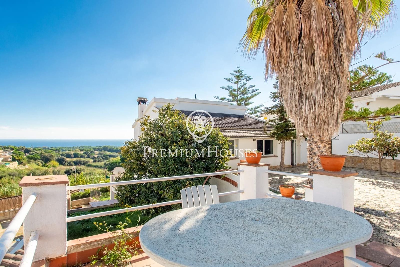 5 slaapkamer Villa te koop in Sant Cebria de Vallalta - € 398.000 (Ref: 9357465)