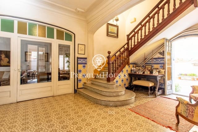 12 soveværelse Byhus til salg i Arenys de Mar - € 795.000 (Ref: 9357466)