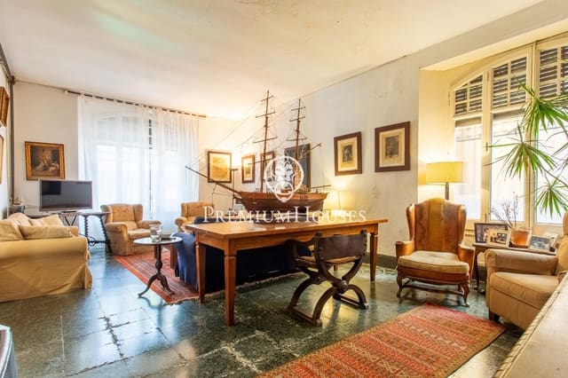 12 soveværelse Byhus til salg i Arenys de Mar - € 795.000 (Ref: 9357466)