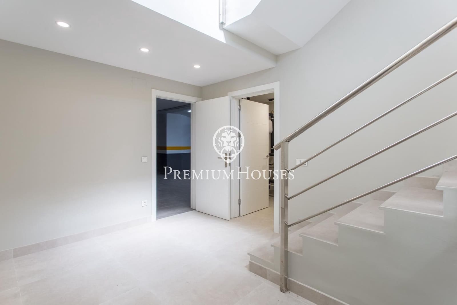 5 chambre Villa/Maison à vendre à Sant Andreu de Llavaneres avec piscine garage - 1 390 000 € (Ref: 9357467)