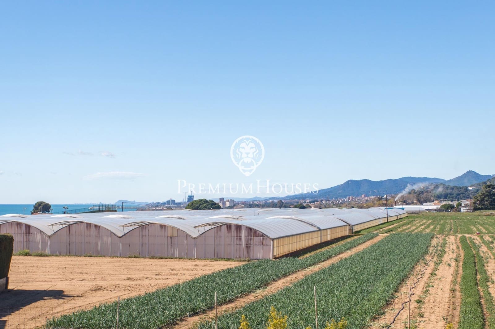 5 chambre Villa/Maison à vendre à Sant Andreu de Llavaneres avec piscine garage - 1 390 000 € (Ref: 9357467)