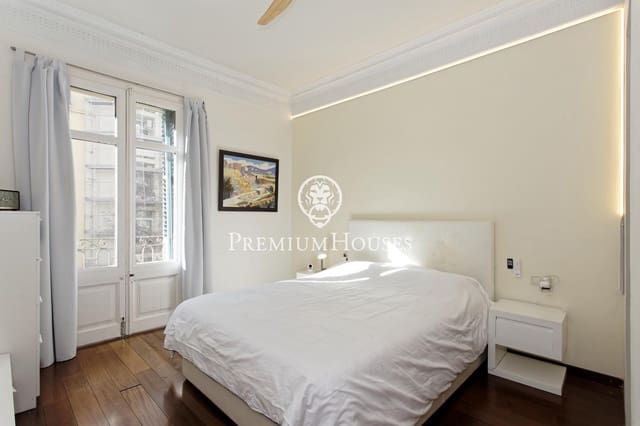 4 sypialnia Mieszkanie na sprzedaż w Miasto Barcelona - 895 000 € (Ref: 9357469)