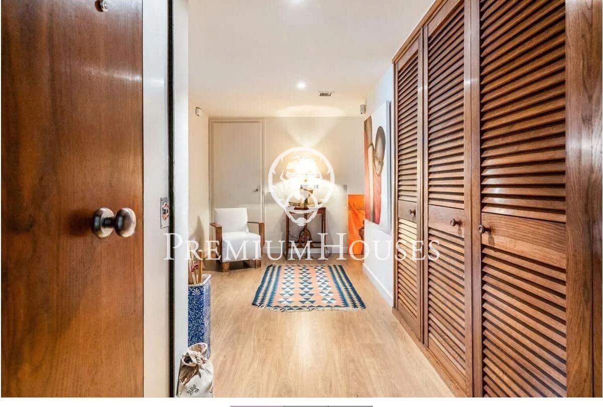 4 sypialnia Mieszkanie na sprzedaż w Sant Vicenc de Montalt z basenem garażem - 745 000 € (Ref: 9357471)