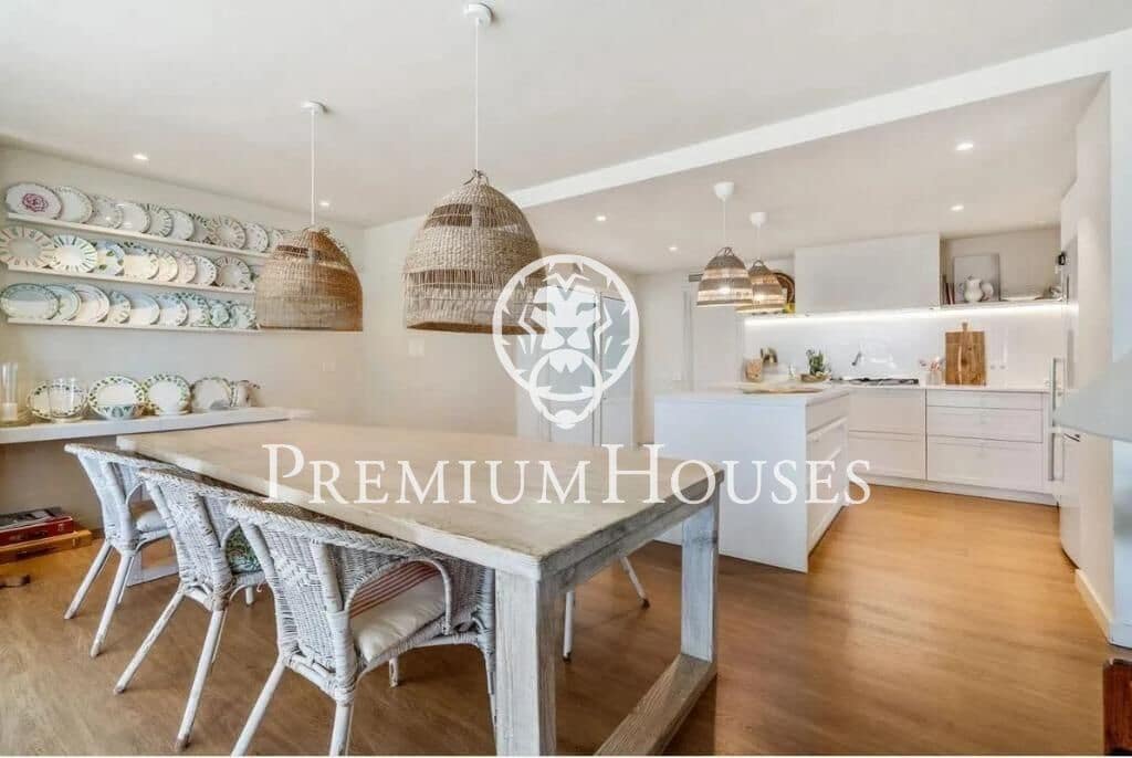 4 sypialnia Mieszkanie na sprzedaż w Sant Vicenc de Montalt z basenem garażem - 745 000 € (Ref: 9357471)