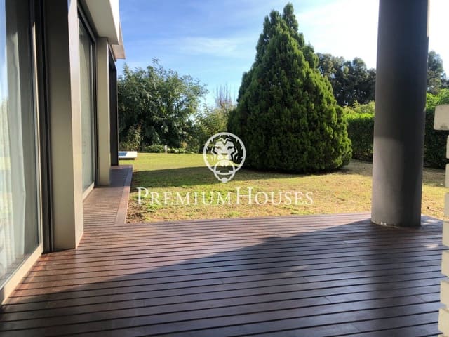 4 bedroom Villa for rent in Sant Vicenç de Montalt with pool garage - € 3,500 (Ref: 9357473)