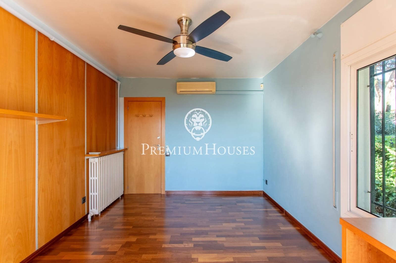 5 bedroom Villa for sale in Arenys de Mar - € 716,000 (Ref: 9367497)