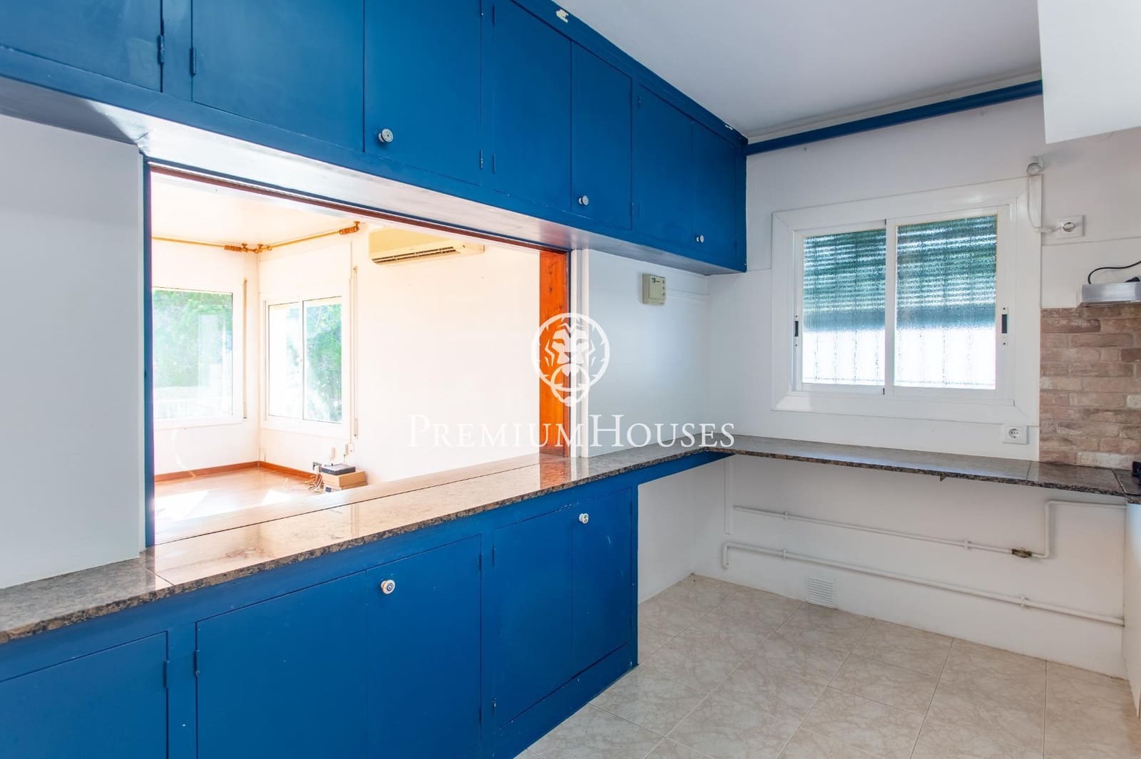 5 bedroom Villa for sale in Arenys de Mar - € 716,000 (Ref: 9367497)