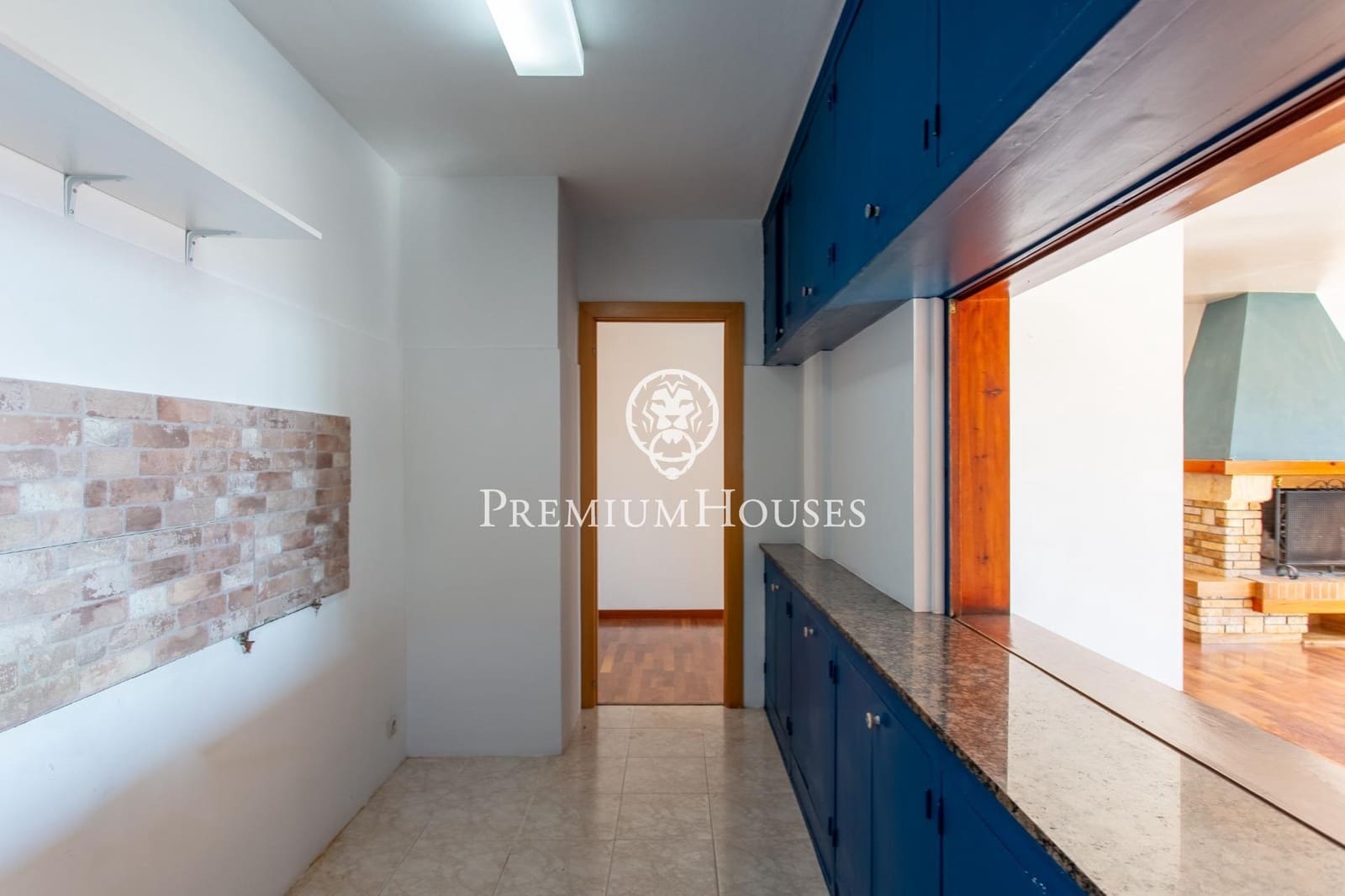 5 bedroom Villa for sale in Arenys de Mar - € 716,000 (Ref: 9367497)