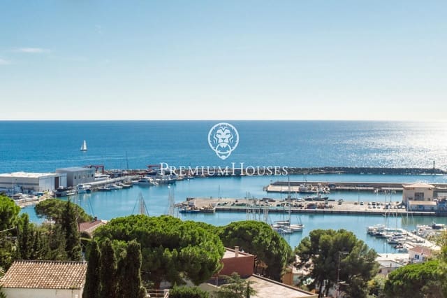 5 bedroom Villa for sale in Arenys de Mar - € 716,000 (Ref: 9367497)