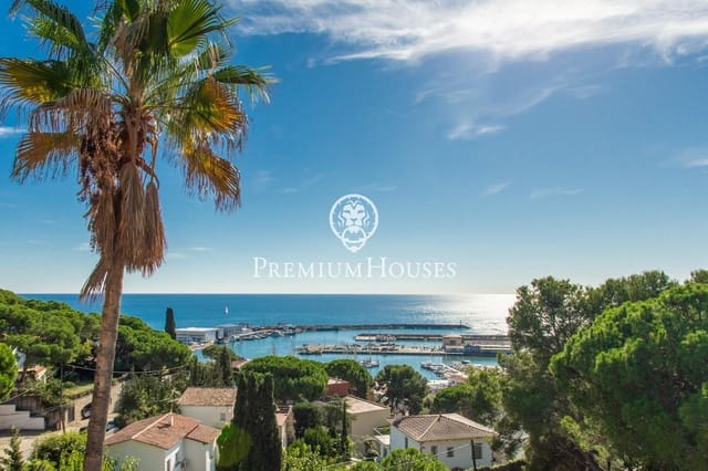 5 bedroom Villa for sale in Arenys de Mar - € 716,000 (Ref: 9367497)