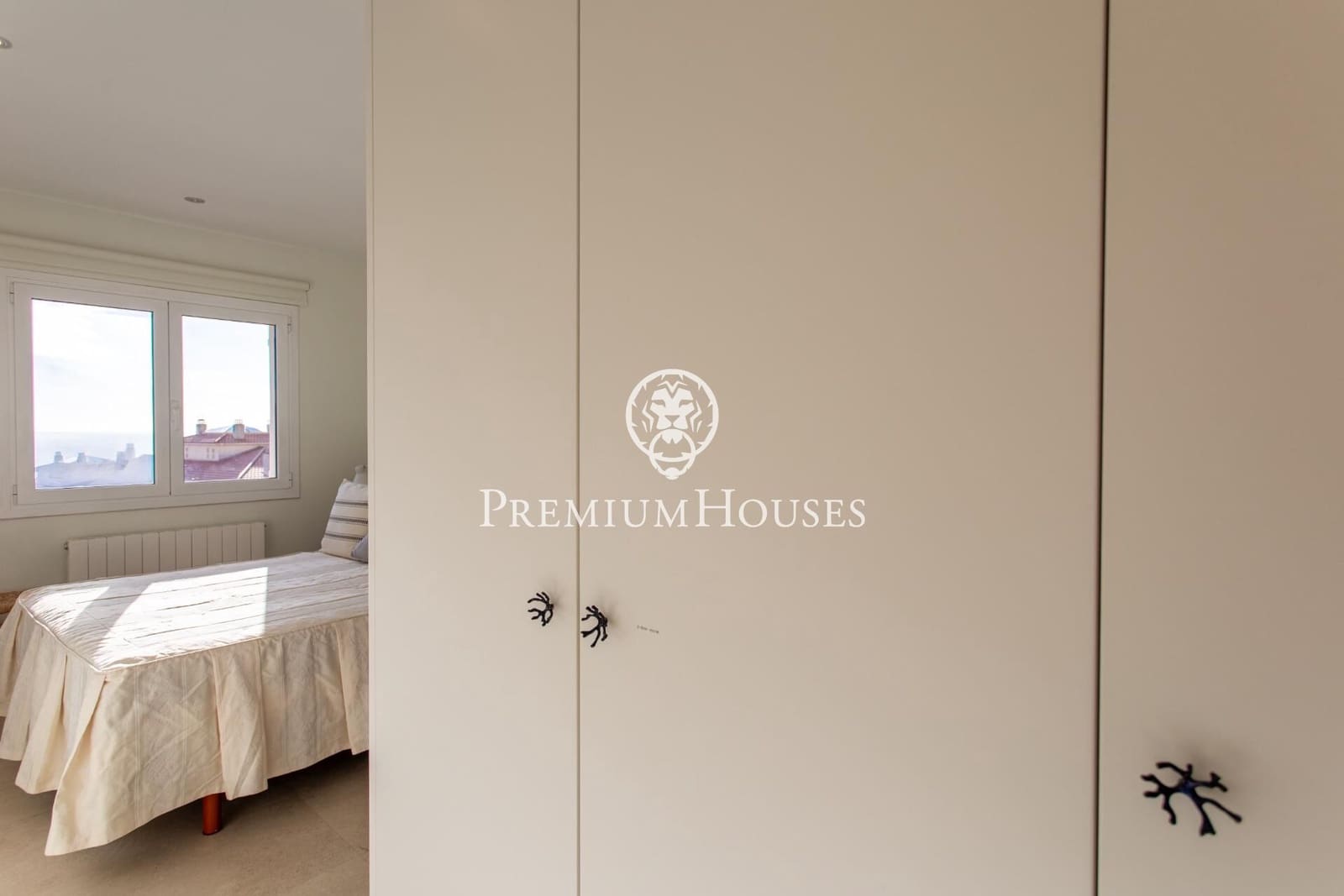 5 bedroom Villa for sale in Sant Pol de Mar with pool - € 1,100,000 (Ref: 9367498)