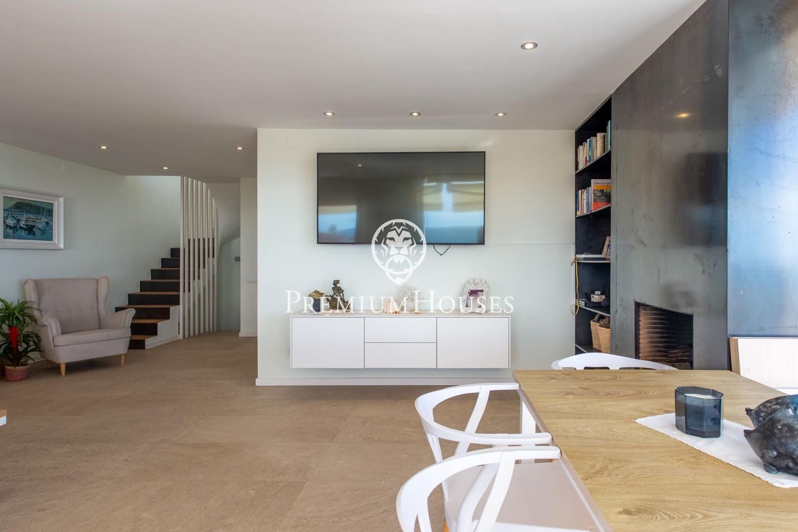 5 bedroom Villa for sale in Sant Pol de Mar with pool - € 1,100,000 (Ref: 9367498)