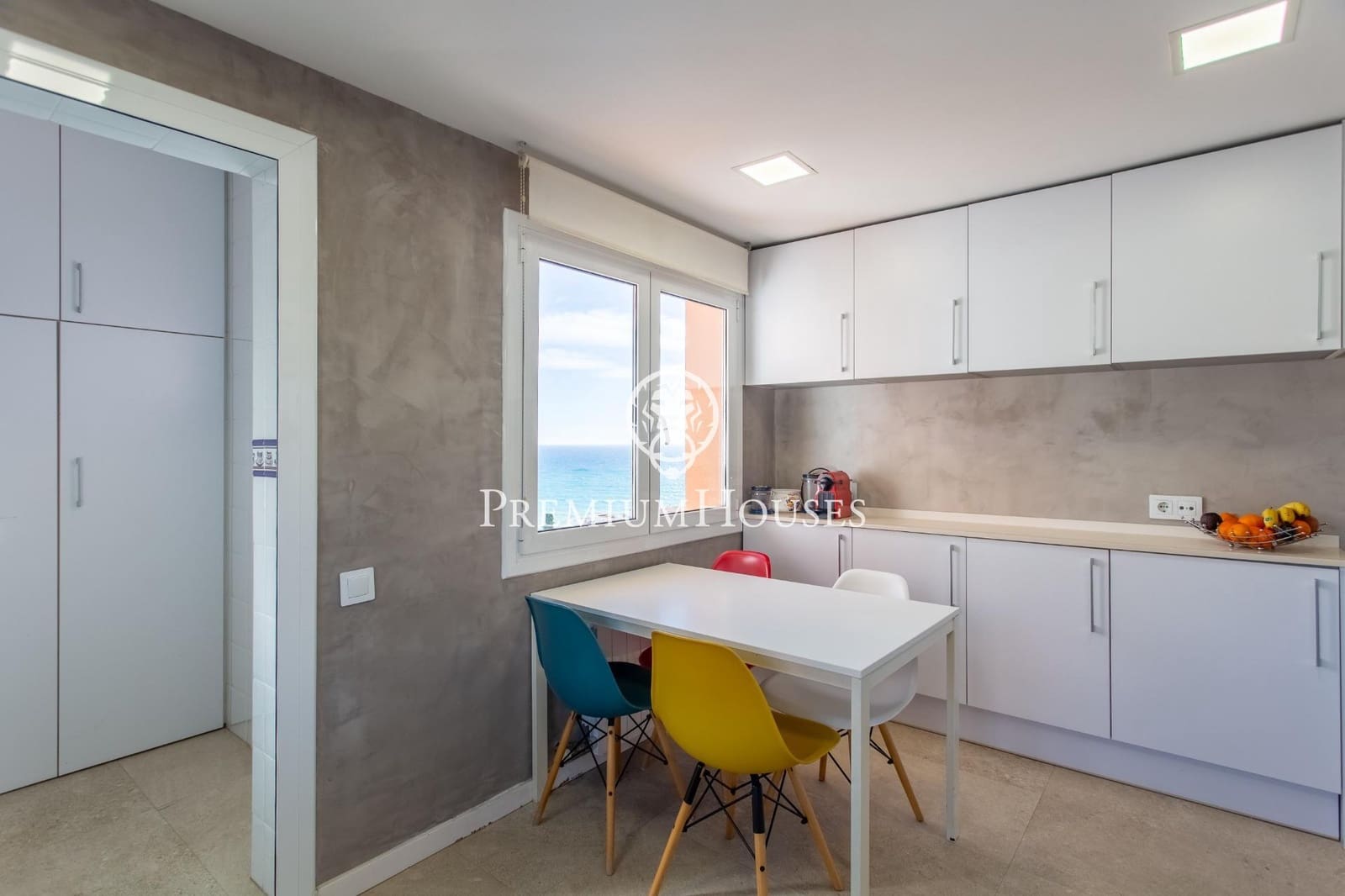 5 bedroom Villa for sale in Sant Pol de Mar with pool - € 1,100,000 (Ref: 9367498)