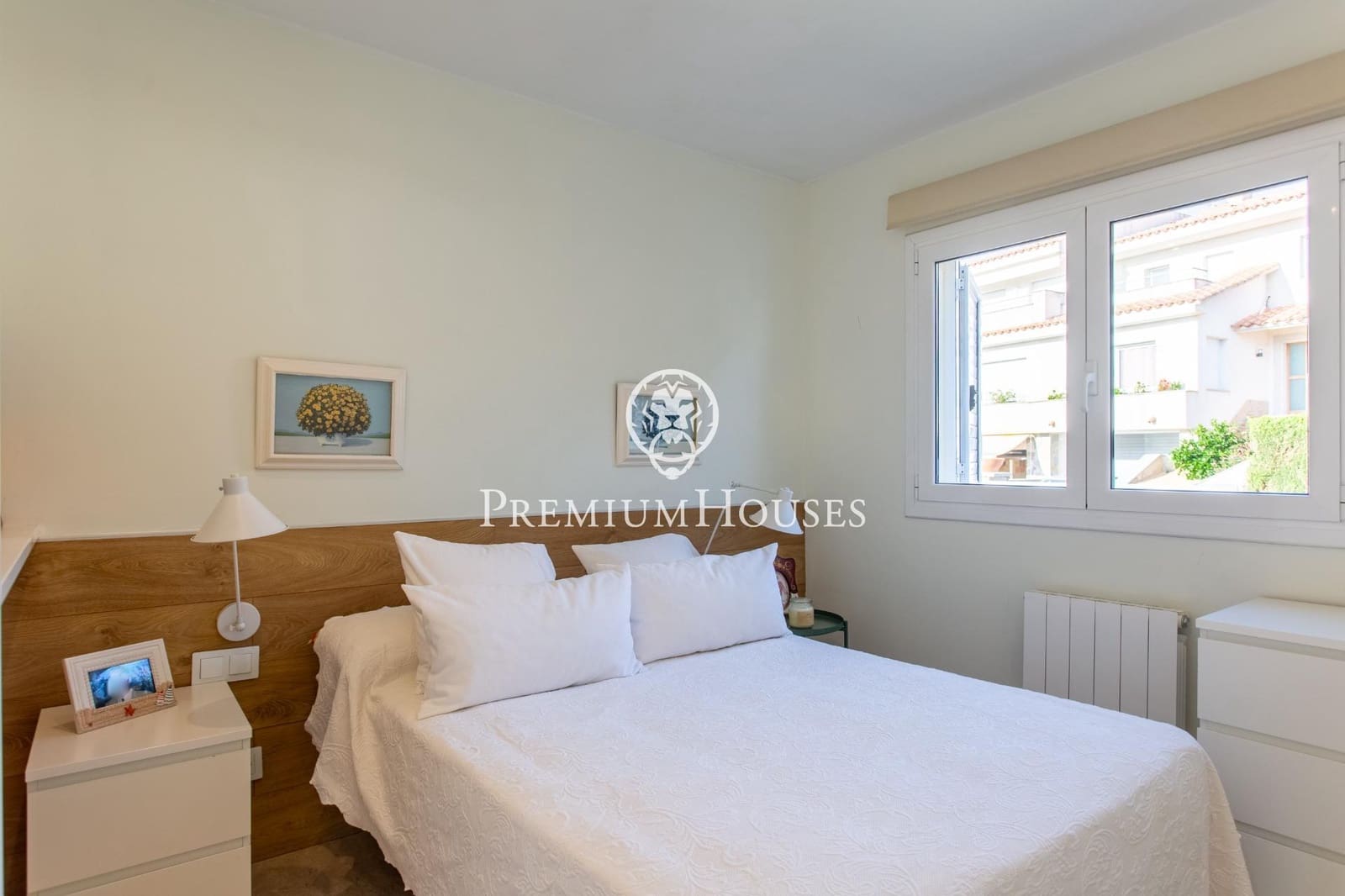 5 bedroom Villa for sale in Sant Pol de Mar with pool - € 1,100,000 (Ref: 9367498)