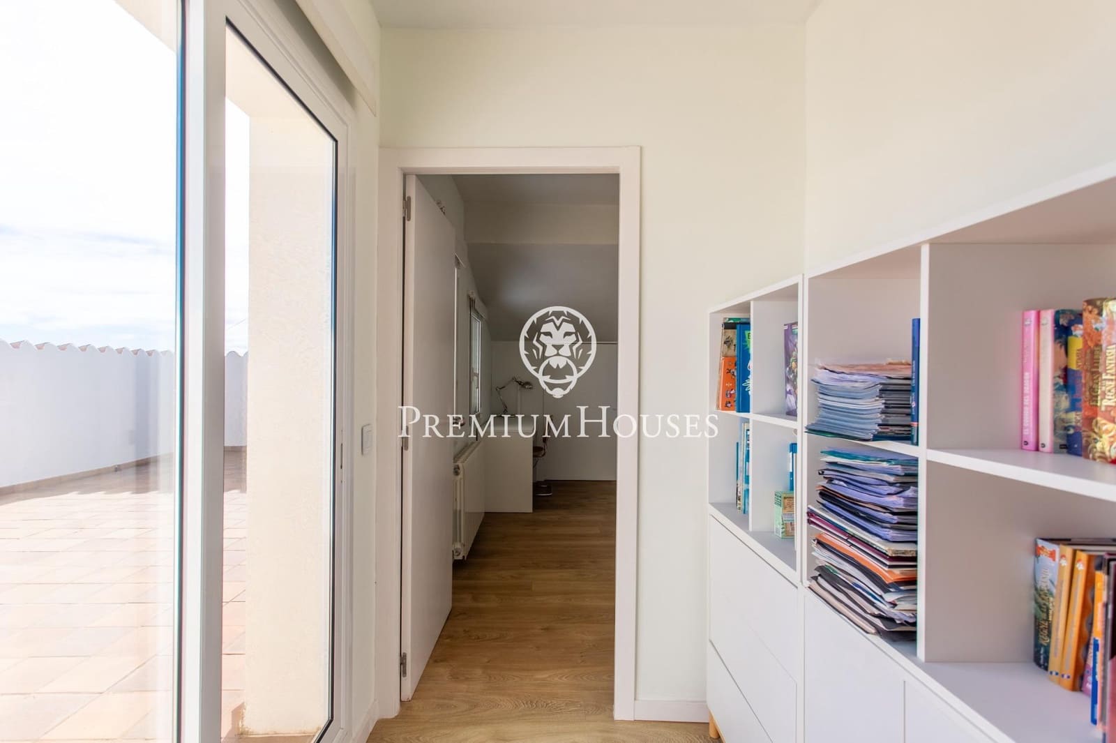 5 bedroom Villa for sale in Sant Pol de Mar with pool - € 1,100,000 (Ref: 9367498)