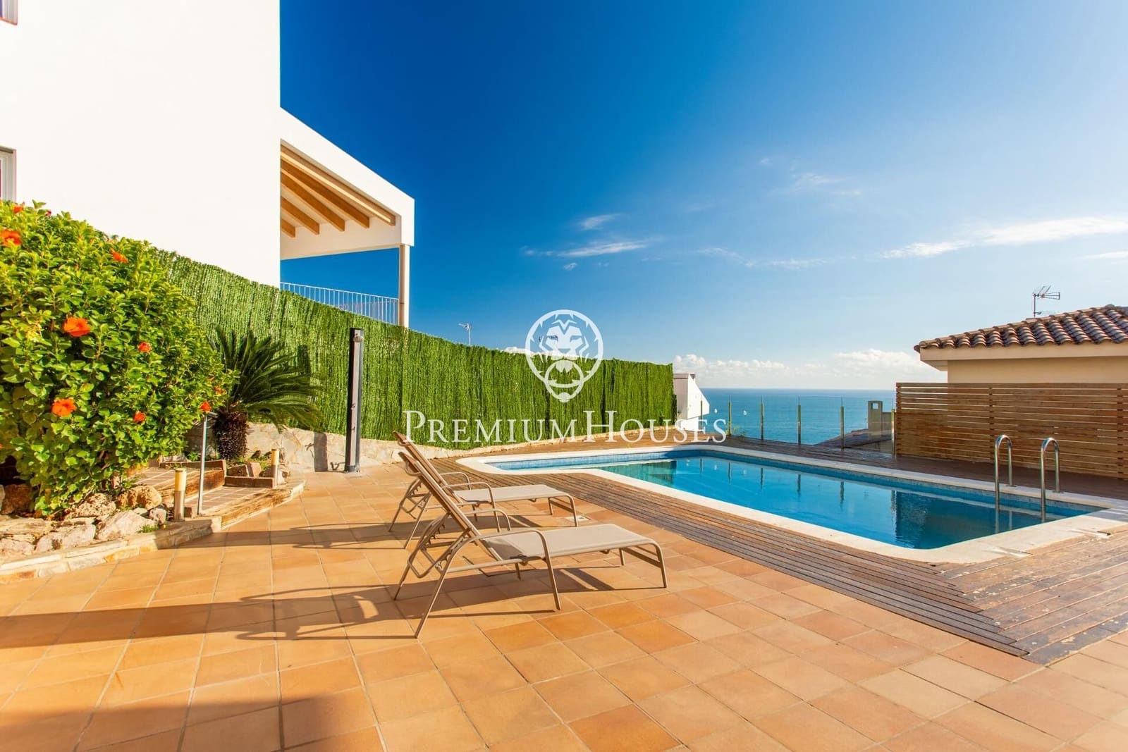 5 bedroom Villa for sale in Sant Pol de Mar with pool - € 1,100,000 (Ref: 9367498)