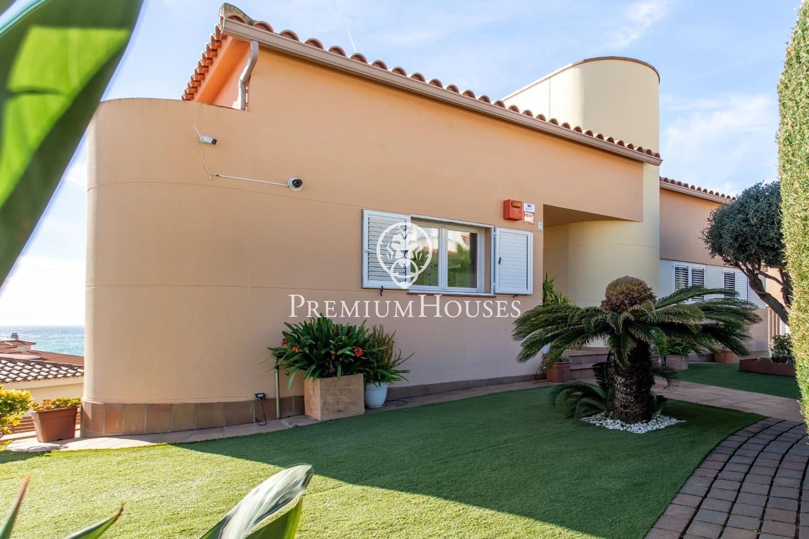 5 bedroom Villa for sale in Sant Pol de Mar with pool - € 1,100,000 (Ref: 9367498)