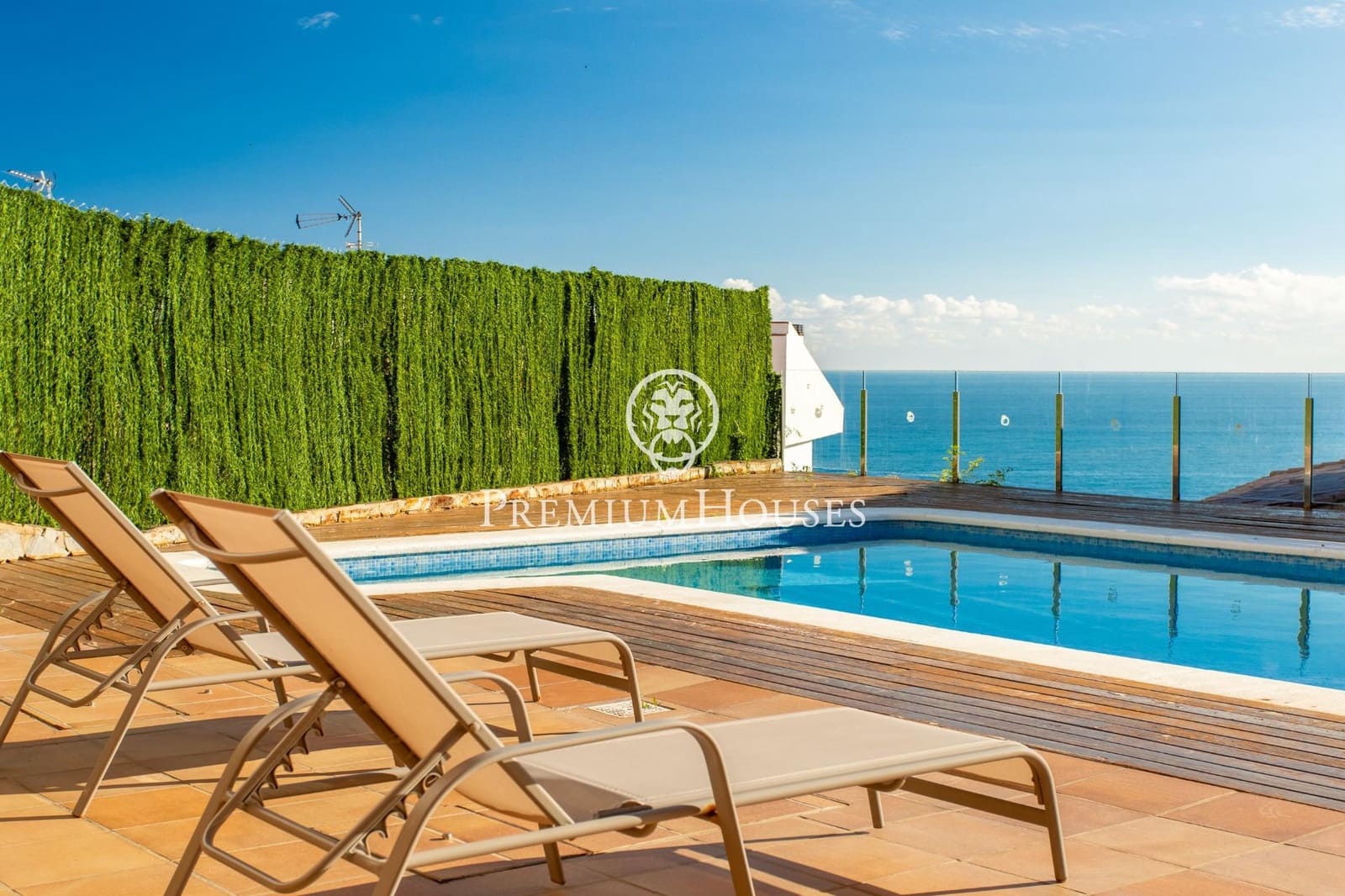 5 bedroom Villa for sale in Sant Pol de Mar with pool - € 1,100,000 (Ref: 9367498)