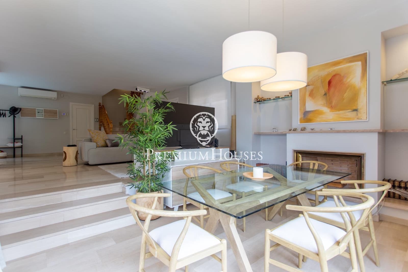 4 sypialnia Willa na sprzedaż w El Masnou z basenem garażem - 1 320 000 € (Ref: 9374019)