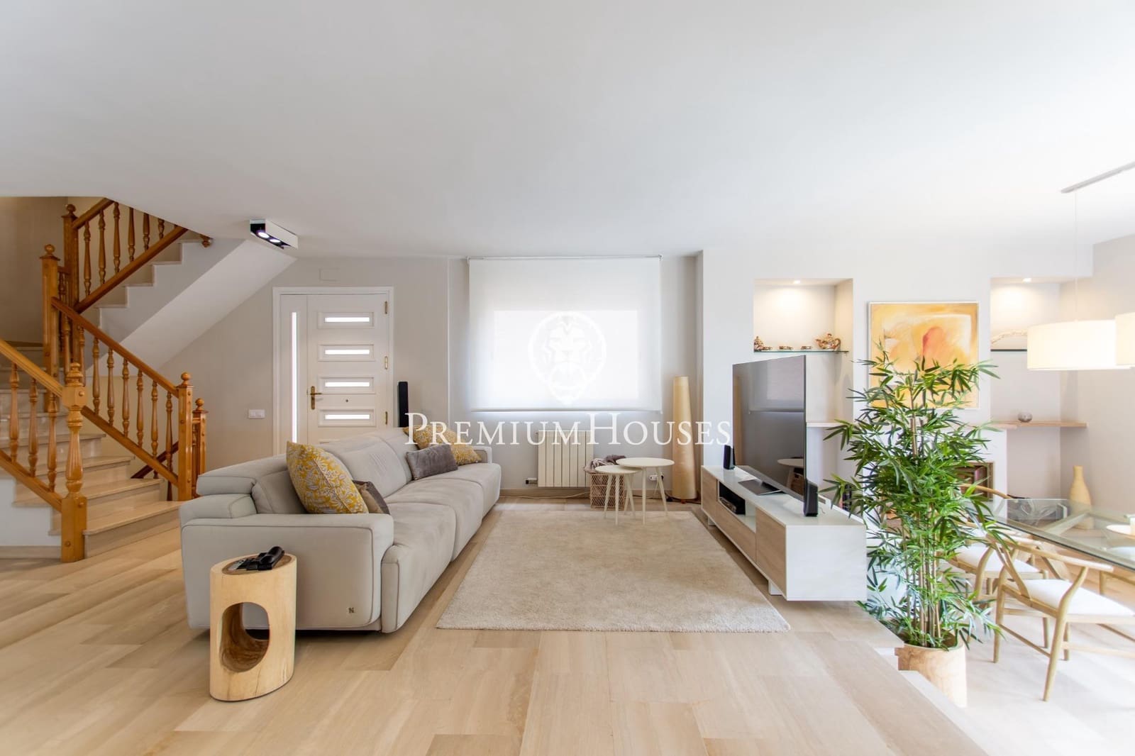 4 sypialnia Willa na sprzedaż w El Masnou z basenem garażem - 1 320 000 € (Ref: 9374019)