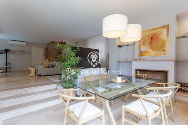 4 soverom Villa til salgs i El Masnou med svømmebasseng garasje - € 1 320 000 (Ref: 9374019)