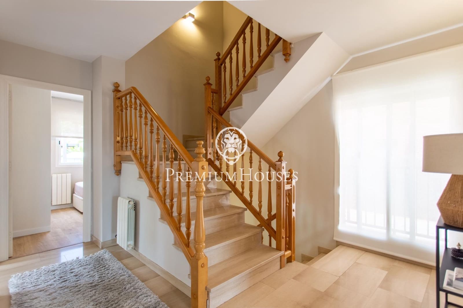 4 sypialnia Willa na sprzedaż w El Masnou z basenem garażem - 1 320 000 € (Ref: 9374019)