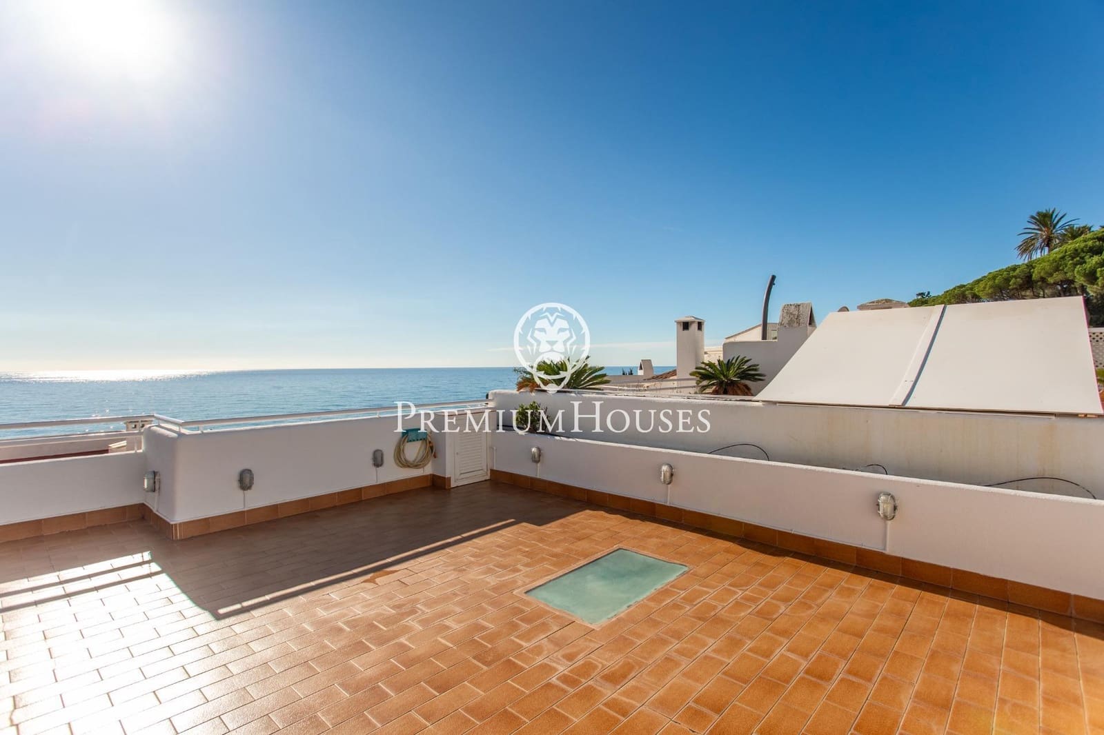 4 soverom Rekkehus til salgs i Sant Pol de Mar med svømmebasseng garasje - € 550 000 (Ref: 9379014)